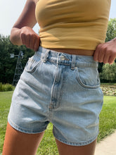 Load image into Gallery viewer, Blue denim Mom Jean Shorts