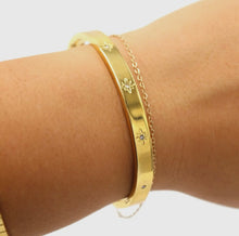 Load image into Gallery viewer, Gold Bangle Bracelet