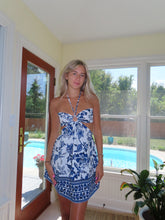 Load image into Gallery viewer, Blue Floral Halter Dress