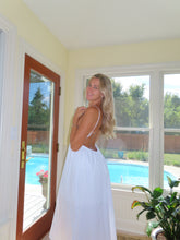 Load image into Gallery viewer, White Maxi Dress