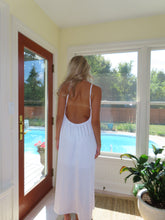 Load image into Gallery viewer, White Maxi Dress