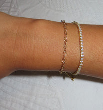 Load image into Gallery viewer, Gold Plated Gemstone Bracelet