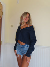 Load image into Gallery viewer, Simply Chunky Knit Sweater