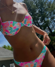 Load image into Gallery viewer, Aloha Floral Bikini Set