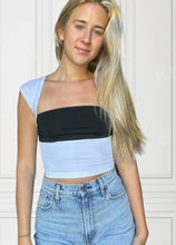 Load image into Gallery viewer, Black and White Crop top