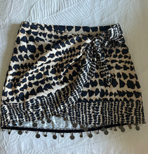 Load image into Gallery viewer, Boho Tie Skirt