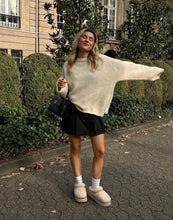 Load image into Gallery viewer, Chunky Knit Sweater