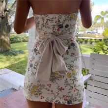Load image into Gallery viewer, Floral Strapless Mini Dress