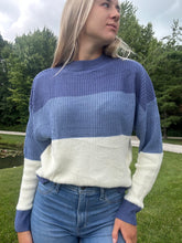 Load image into Gallery viewer, Blue Knit Sweater