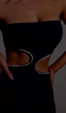 Load image into Gallery viewer, Stunning Maxi Elegant Black Dress - Timeless Beauty for Any Occasion - Juniper