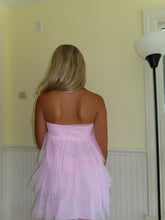 Load image into Gallery viewer, Pink Ruffle Strapless Dress - Juniper
