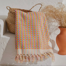 Load image into Gallery viewer, Pompom bubble handloom bath turkish towel heavy luxury decor