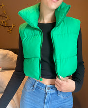 Load image into Gallery viewer, Cropped Puffer Vest - Juniper