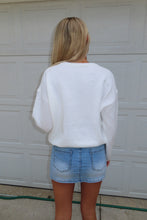 Load image into Gallery viewer, Cozy Classic White Knit Sweater
