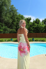 Load image into Gallery viewer, Sunshine Bloom Maxi Dress
