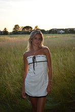 Load image into Gallery viewer, White Strapless Lace Dress - Juniper
