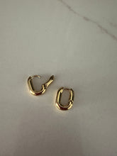 Load image into Gallery viewer, Golden Tide Mini Hoops – Everyday Coastal Luxe
