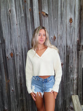 Load image into Gallery viewer, Simply Chunky Beige Knit Sweater
