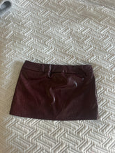 Load image into Gallery viewer, Burgundy Mini Skort
