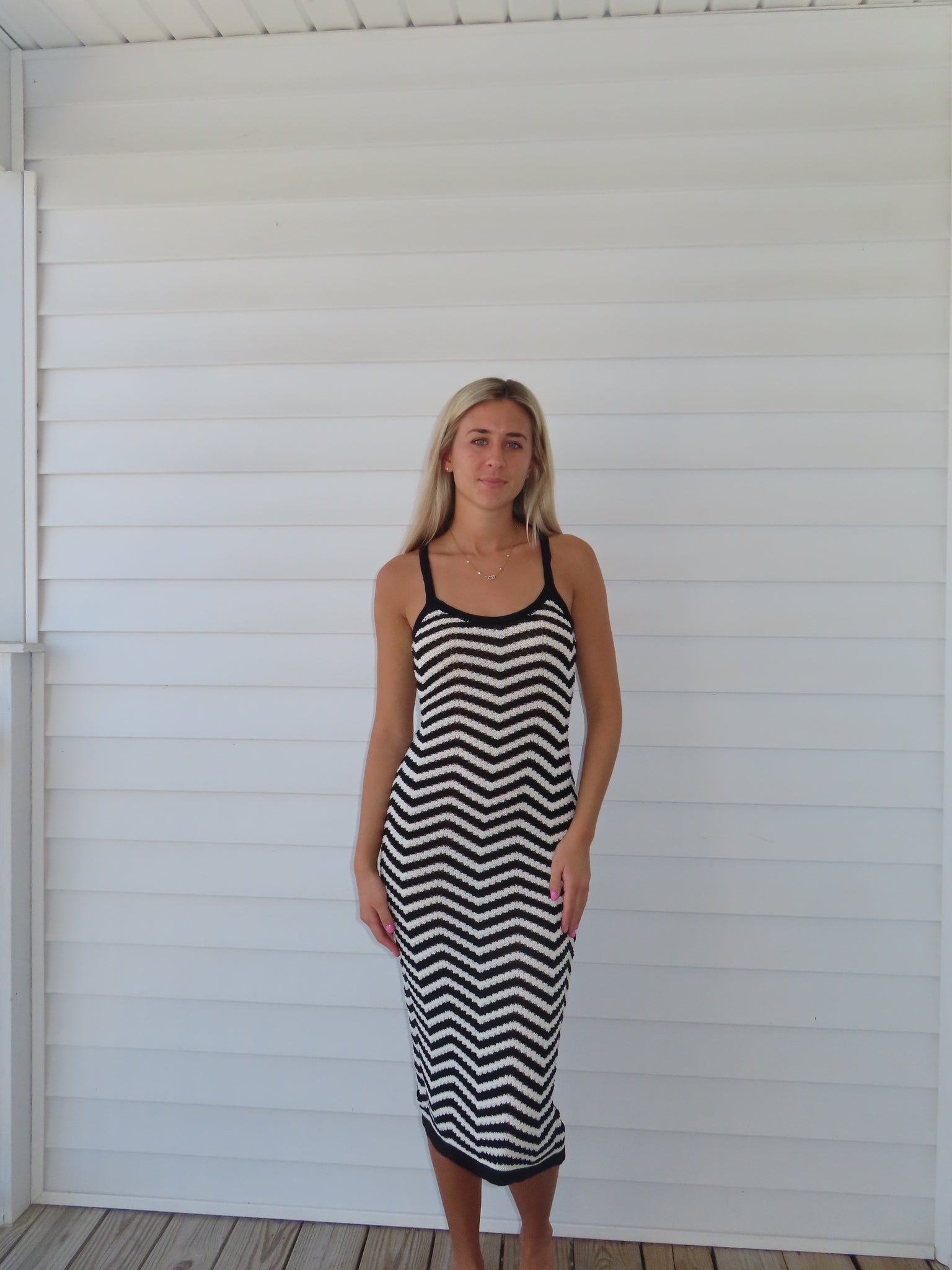 Black & White Chevron Knit Midi Dress Juniper Black & White Chevron Knit Midi Dress Juniper