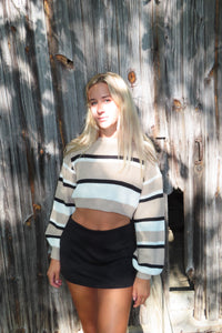 Cropped Knit Black and brown Sweater