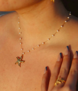 Gold Starfish Pendant Necklace
