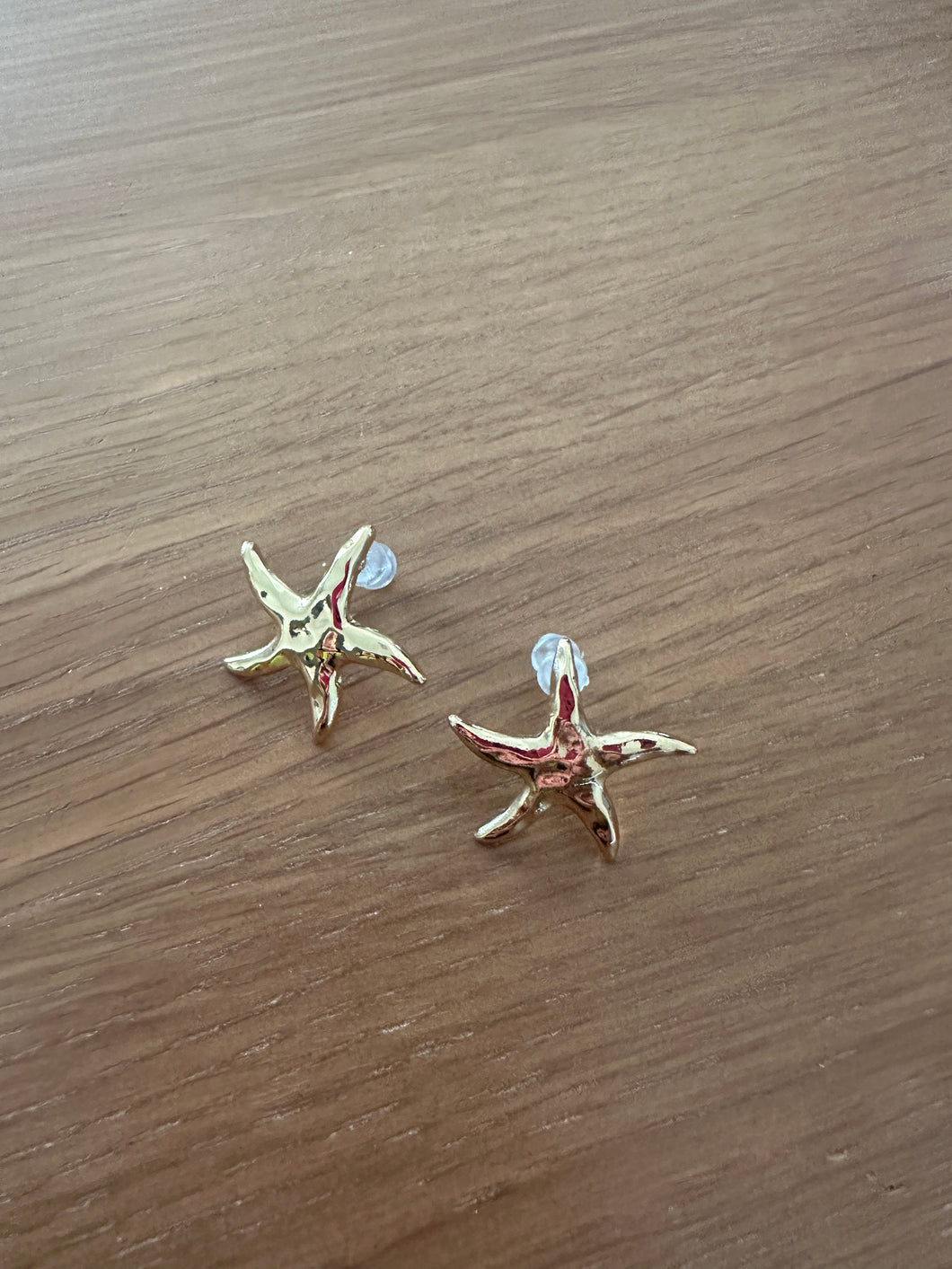 Golden Starfish Stud Earrings – Coastal Charm Collection