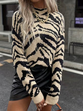 Load image into Gallery viewer, Black Cheetah Sweater
