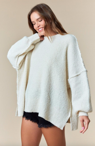 Cozy Cloud Oversized Knit Sweater – Ivory