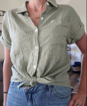 Load image into Gallery viewer, Green Waffle Knit Short Sleeve Button Up - Juniper

