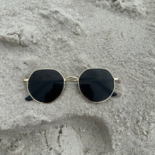 Load image into Gallery viewer, Round Gold Sunglasses - Juniper
