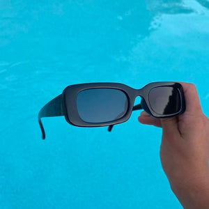 Retro Black Rectangle Sunglasses - Juniper